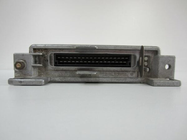 ECU Ordinateur de gestion du moteur Alfa 90 2.5 – Image 2