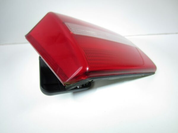Fanale posteriore interno destro Lancia Kappa berlina e SW - immagine 3