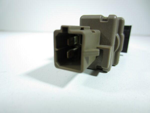 Bremslichtschalter Alfa 147 Fiat Punto II – Bild 2
