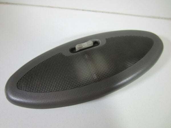 Plafondlamp achter Alfa 147