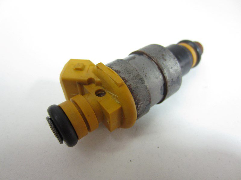 Injecteur Lancia FIAT 2.0 8V moteurs non-turbo -NETTOYÉ- – Image 4