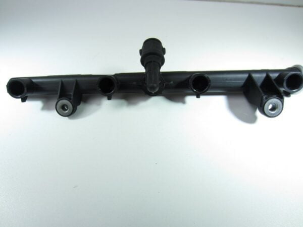 Injectierail Alfa Romeo 147 T.S. motoren - Afbeelding 2