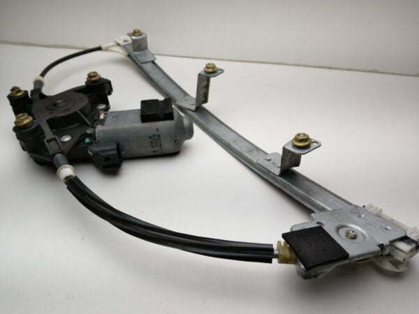 Moteur de fenêtre avec mécanisme Alfa 156 avant gauche