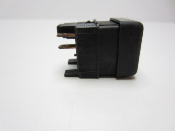 Knop dashboard Lancia Delta Integrale mistlamp achterzijde - Afbeelding 4