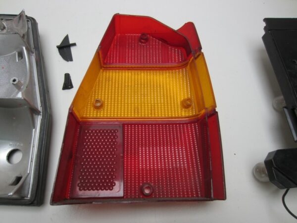 Taillight Left Lancia Delta Integrale -damaged- - Image 11