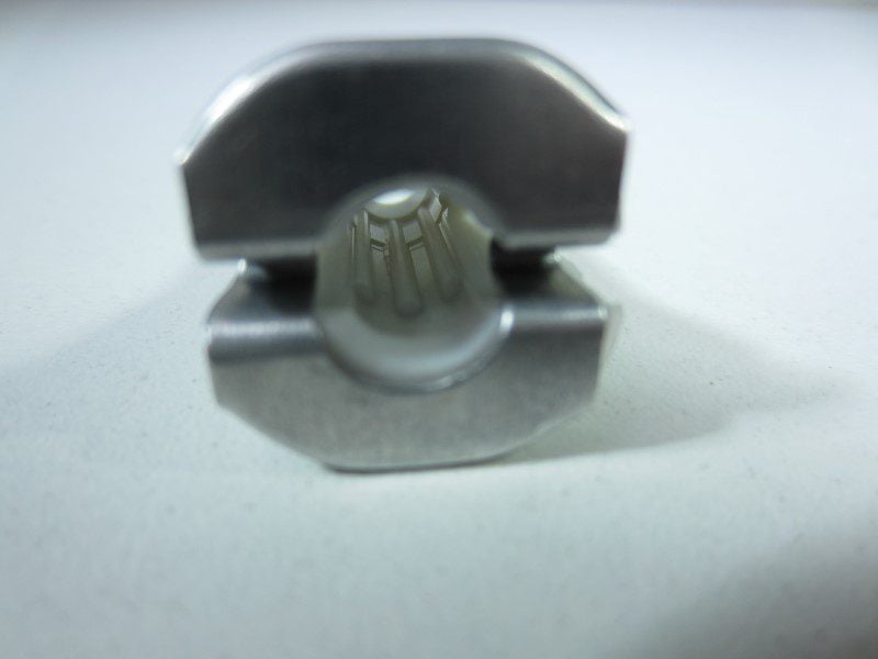 Garde-boue de montage de prise Lancia Delta HF Integral Top -NOUVEAU- – Image 3