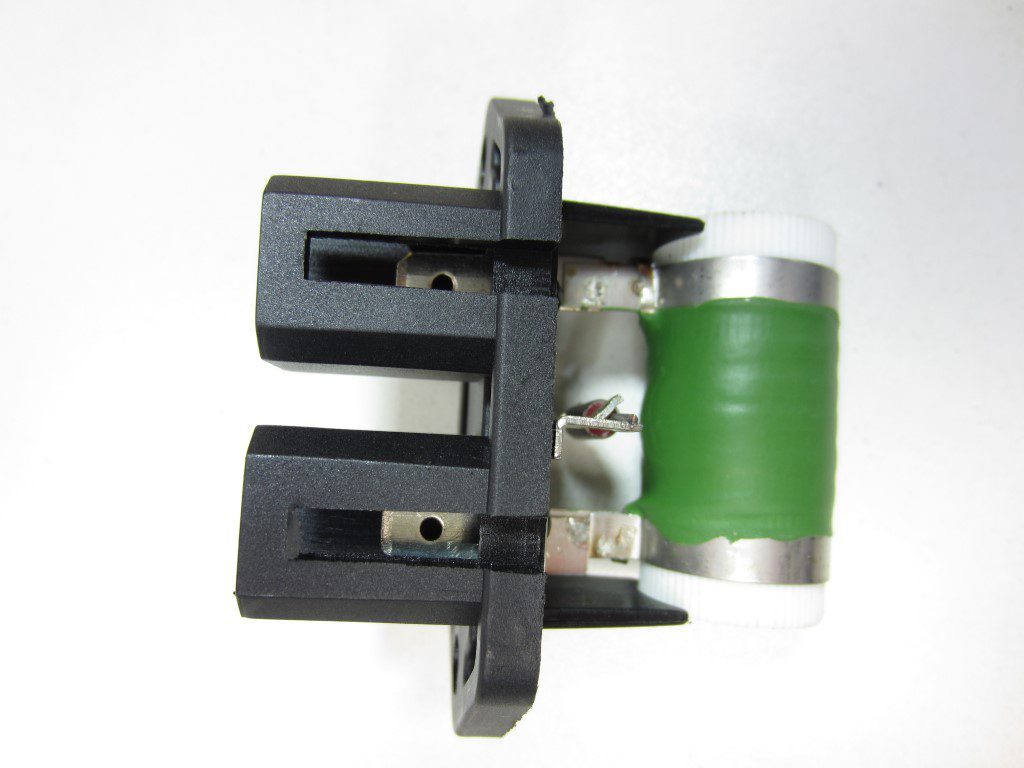 thumbnail image 2 of AITKEN Cooling Fan Resistor For Alfa Romeo Mito, Fiat Doblo/Punto - OEM 51890981 2 of 13