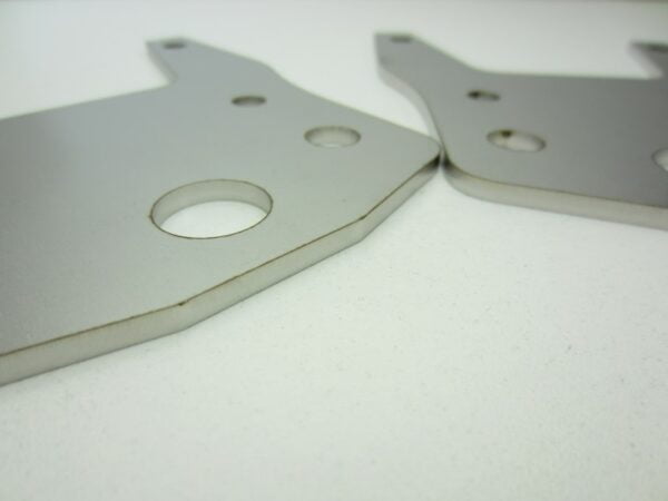Versterking bodemplaat voorste draagarmen Lancia Delta Integrale (set van 2) -NiEUW- - Afbeelding 2
