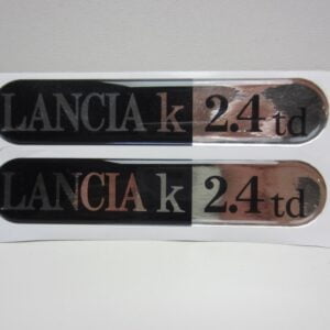 Adesivo logo Fender Lancia Kappa 2.4 td -IMITAZIONE- set 2pz.