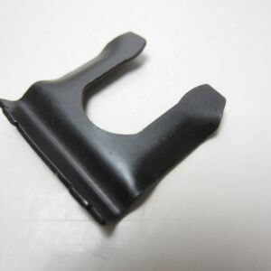 Clip a morsetto per linea freno su carrozzeria Lancia Delta integrale nero
