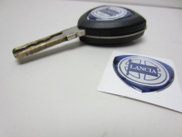 Lancia schild logo 18mm Lancia Lybra sleutel p/s -Imitatie- - Afbeelding 4