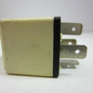 Relè bianco a 5 poli 25A per a.o. Ventilatore radiatore Lancia Delta Integrale NOS