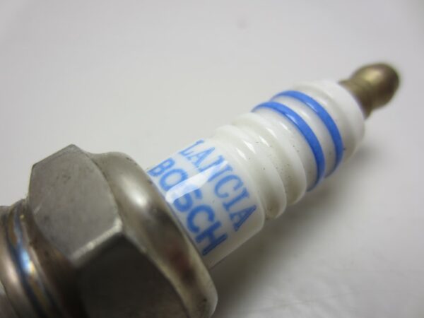 Candele Fiat Bosch WR7DC2 - immagine 5