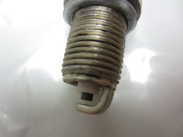 Candele Fiat Bosch WR7DC2 - immagine 3