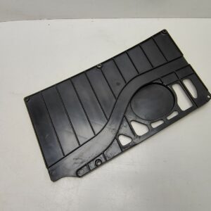 Piastra di copertura all'interno del cofano lancia Delta Integrale 8V
