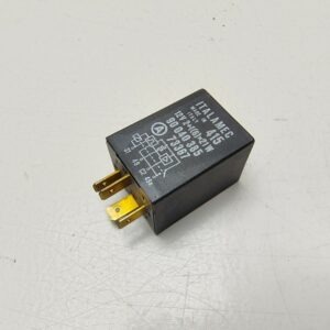 Relè indicatore di direzione 4 poli nero Ypsilon 1 Dedra - Punto 1 Marea ecc.