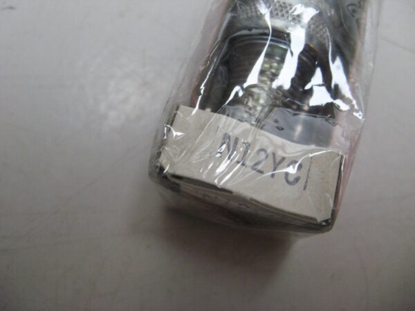 Candela Champion N12YC - immagine 4