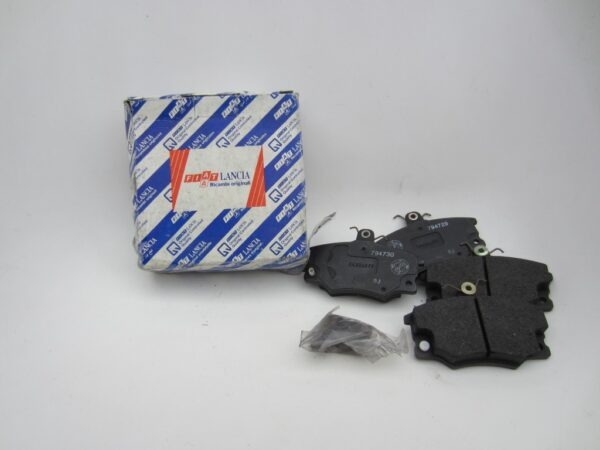 Remblokset vooras Fiat Tipo Lancia Delta Alfa Romeo 155