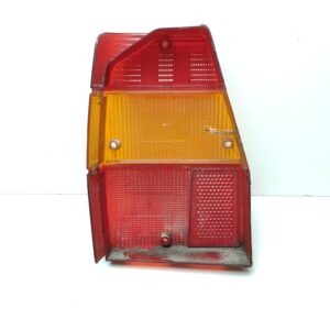 Verre de feu arrière droit endommagé, Lancia Delta Integrale 82375566